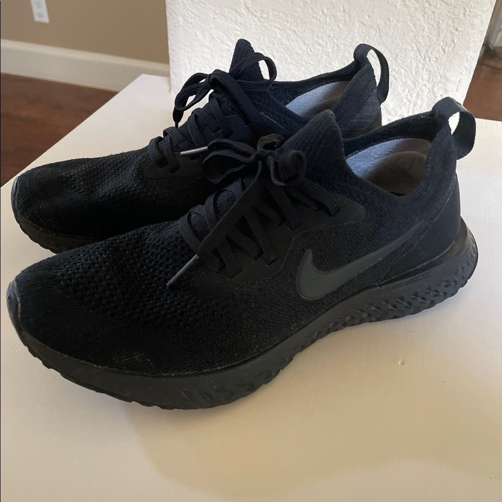 Nike shoes in 7.5